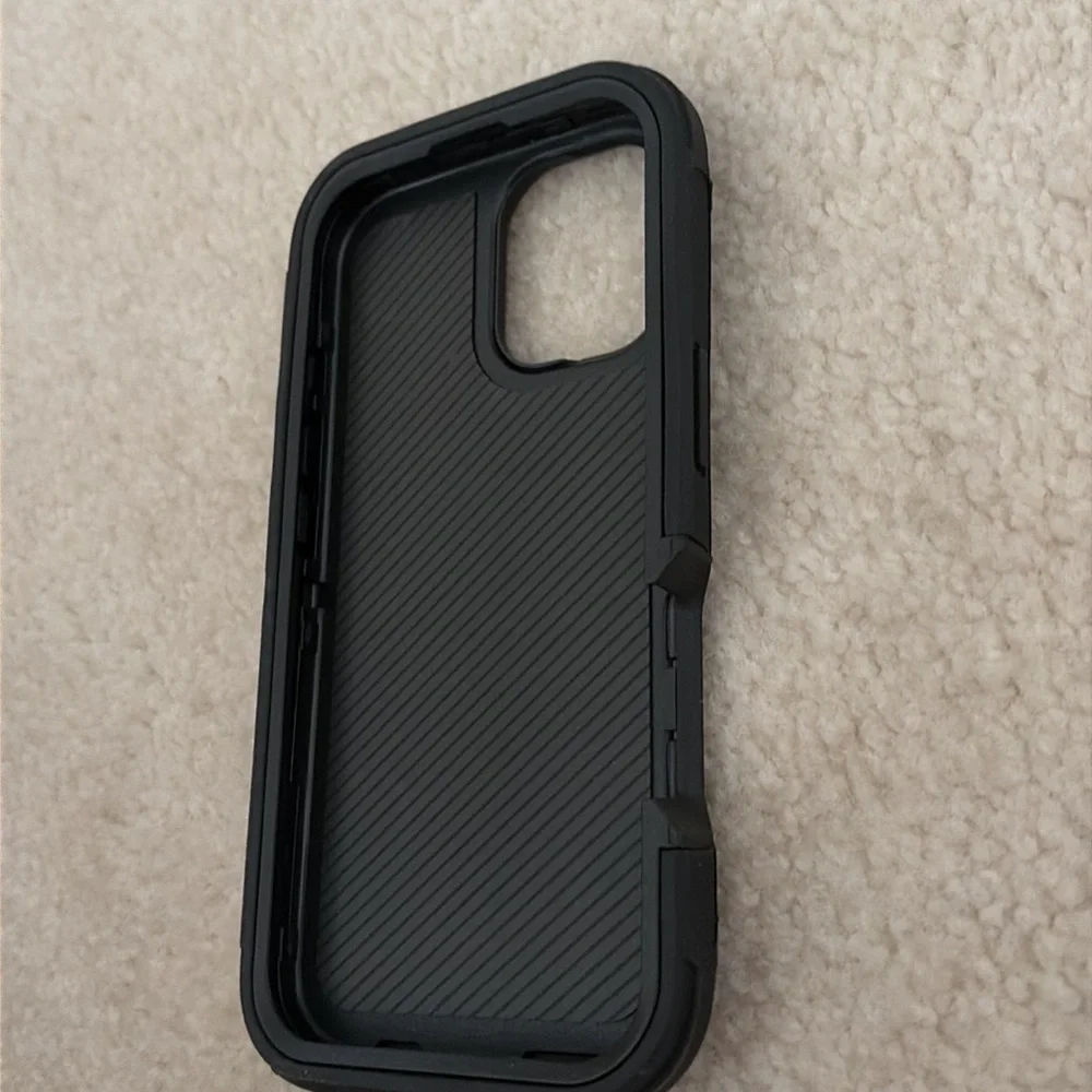 iPhone 17 Case